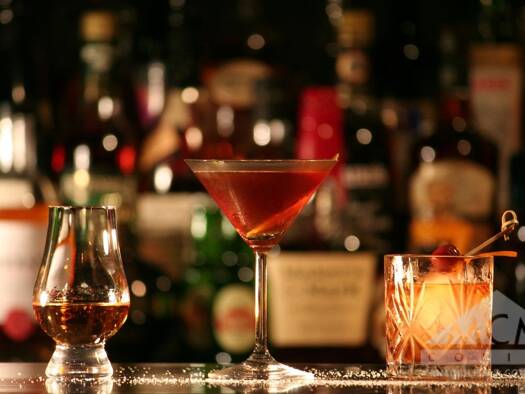 Bar/Café zur Miete 3.750 € Sachsenhausen Süd 60549