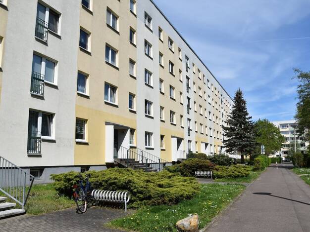 Wohnung zur Miete 458 € 4 Zimmer 72 m² 4. Geschoss frei ab 01.07.2026 Grünauer Allee 76 Grünau-Ost Leipzig 04209