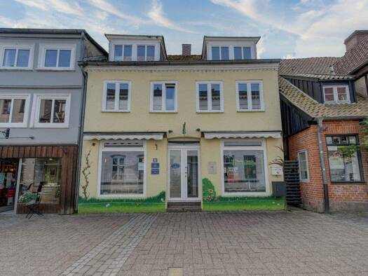 Gewerbeobjekt zum Kauf provisionsfrei als Kapitalanlage geeignet 269.000 € 180 m² 212 m² Grundstück Preetz 24211