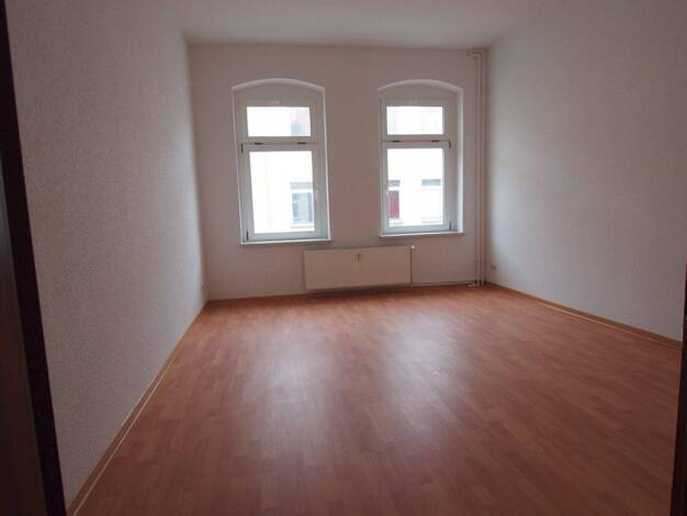Wohnung zur Miete 590 € 3 Zimmer 81 m² 2. Geschoss Sagisdorfer Straße 7 Freiimfelde Halle (Saale) 06110