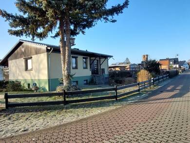 Einfamilienhaus zum Kauf 155.000 € 7 Zimmer 178 m² 596 m² Grundstück frei ab sofort Arendsee Arendsee (Altmark) 39619