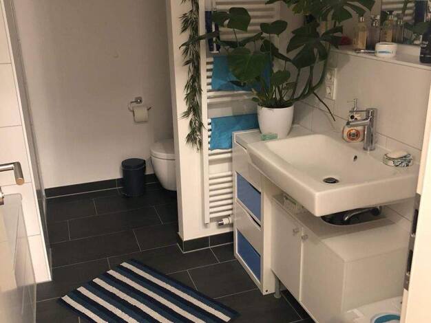 Wohnung zur Miete 1.249 € 2 Zimmer 72,1 m² 4. Geschoss Weisenau Mainz 55130