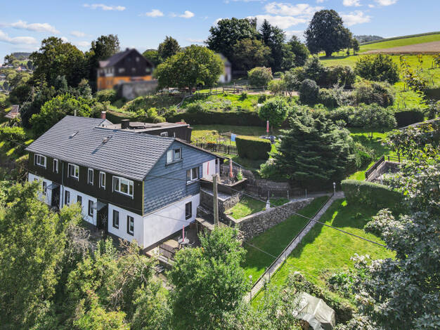 Mehrfamilienhaus zum Kauf 290.000 € 9 Zimmer 243 m² 1.945 m² Grundstück Krumhermsdorf Neustadt 01844