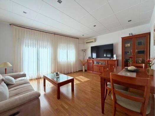 Reihenhaus zum Kauf 499.000 € 3 Zimmer 179 m² 126 m² Grundstück >Carrer de la Independència > Badalona 08915