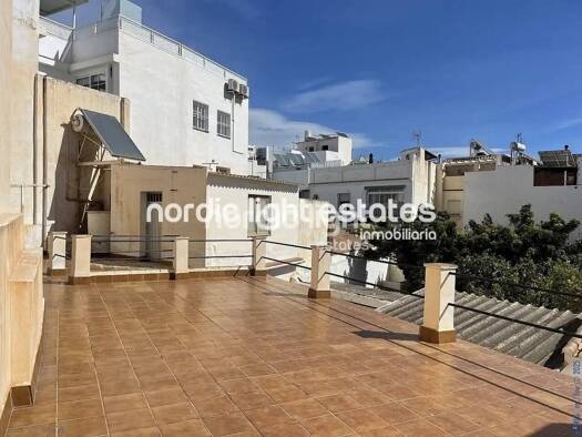 Chalet zum Kauf 630.000 € 4 Zimmer 190 m² Nerja 29780