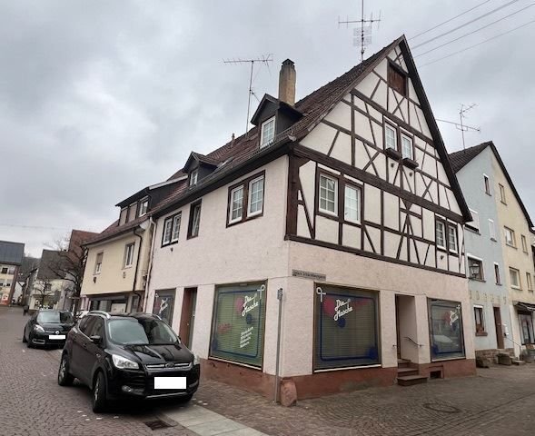 Mehrfamilienhaus zum Kauf 265.000 € 8 Zimmer 178 m²<br/>Wohnfläche 89 m²<br/>Grundstück Lohr Lohr a. Main 97816