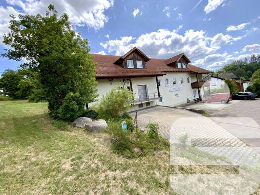 Mehrfamilienhaus zum Kauf 350.000 € 8 Zimmer 100 m² 3.612 m² Grundstück Kienleiten Reichenbach 93189