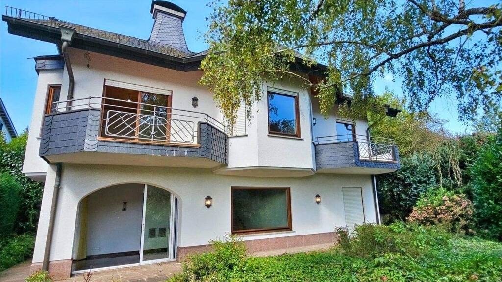 Einfamilienhaus zum Kauf 1.090.000 € 9 Zimmer 152 m² 607 m² Grundstück frei ab sofort Sonnenberg Wiesbaden 65193