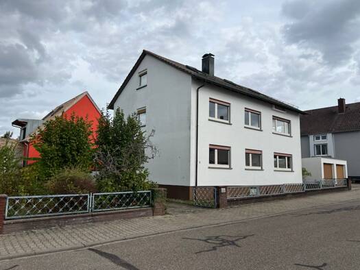 Mehrfamilienhaus zum Kauf 595.000 € 7 Zimmer 165 m² 523 m² Grundstück Linkenheim Linkenheim-Hochstetten 76351