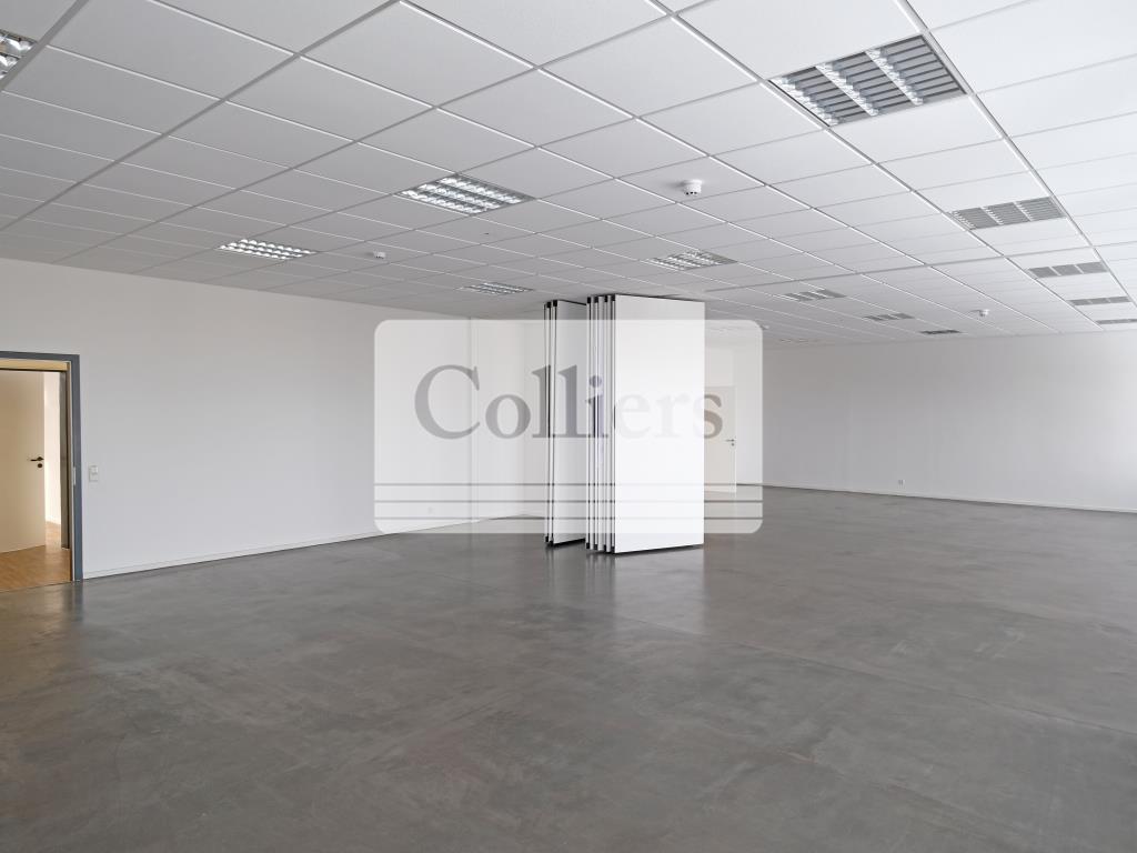 Büro-/Praxisfläche zur Miete 11 € 2.005 m²<br/>Bürofläche ab 22 m²<br/>Teilbarkeit Eberhardshof Nürnberg 90429