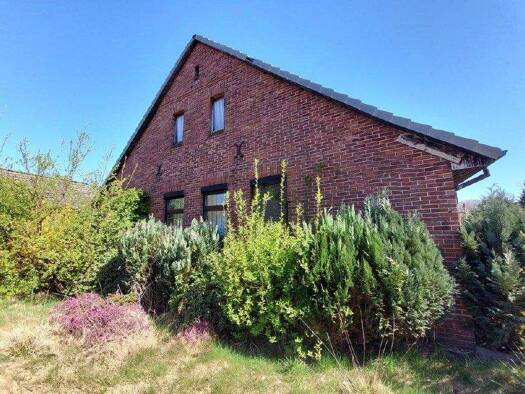 Einfamilienhaus zum Kauf provisionsfrei 255.000 € 6 Zimmer 160 m² 984 m² Grundstück Krusenbusch Oldenburg 26135