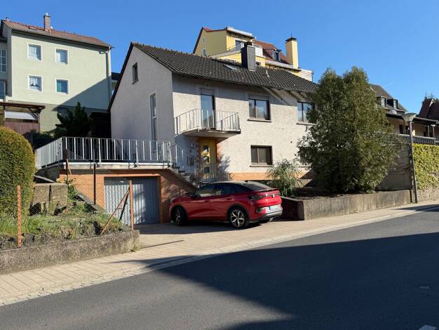 Einfamilienhaus zum Kauf 425.000 € 5 Zimmer 154,9 m² 427 m² Grundstück frei ab 20.10.2026 Heidelberger Straße 5 Höchberg 97204