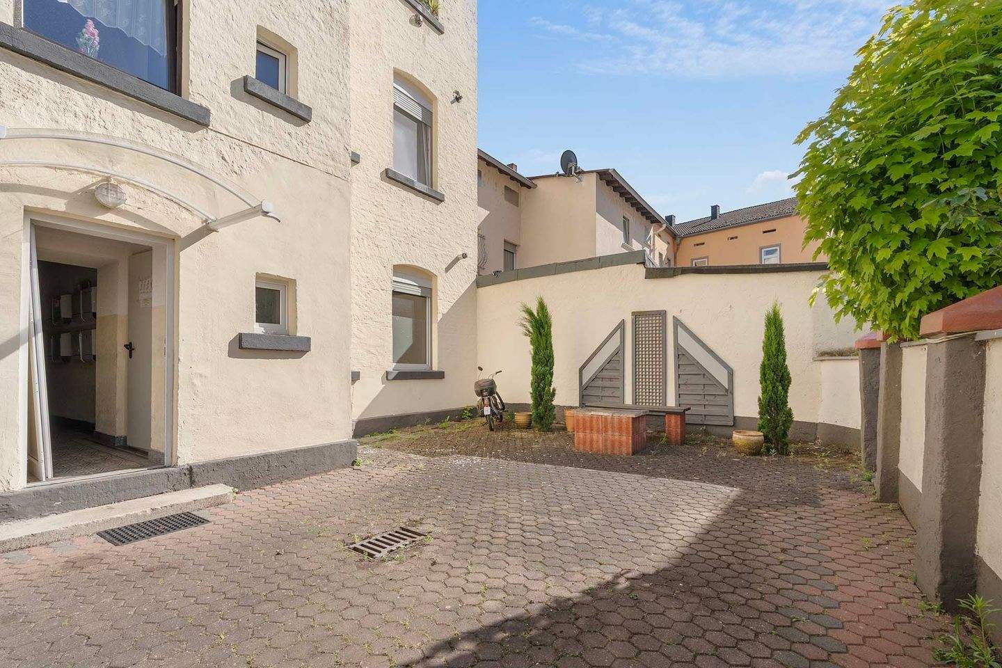 Immobilie in Neuwied - IMMOBILIENFÜCHSE aufgepasst! - Bild 2