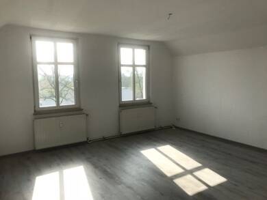 Wohnung zur Miete 650 € 2 Zimmer 54,9 m² Dachgeschoss frei ab sofort Glienicker Str. 1 Dabendorf Zossen 15806