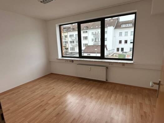 Wohnung zur Miete 590 € 1 Zimmer 33 m² Geschoss 3/4 frei ab sofort Mitte Kassel 34117