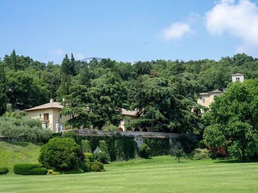 Einfamilienhaus zum Kauf 36.000.000 € 25 Zimmer 3.100 m² Verona 37100