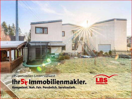 Doppelhaushälfte zum Kauf 340.000 € 7 Zimmer 202 m² 598 m² Grundstück Deißlingen 78652