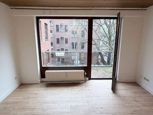 Studio zum Kauf 149.000 € 1 Zimmer 27 m² 3. Geschoss Bayenthal Köln 50968