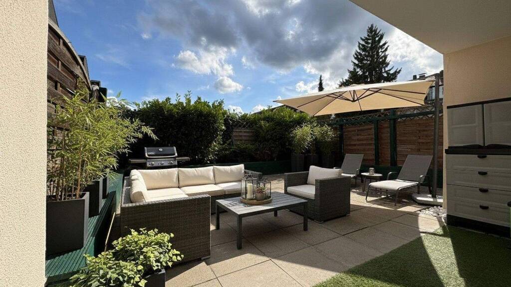 Terrassenwohnung zum Kauf provisionsfrei 219.000 € 3 Zimmer 101 m² 1. Geschoss Alte Linner Str. 42 Cracau Krefeld 47799