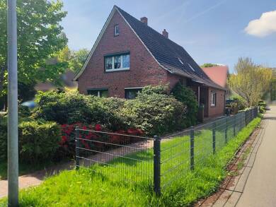 Einfamilienhaus zum Kauf 198.000 € 7 Zimmer 160 m² 553 m² Grundstück frei ab sofort Völlen Westoverledingen 26810