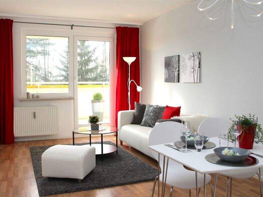 Wohnung zur Miete 393 € 3 Zimmer 70,1 m² 2. Geschoss frei ab 01.04.2026 Otto-Lummer-Straße 10 Bieblach-Ost Gera 07552