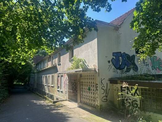 Mehrfamilienhaus zum Kauf 378.000 € 25 Zimmer 550 m² 2.735 m² Grundstück frei ab 01.09.2026 Dünne Bünde 32257