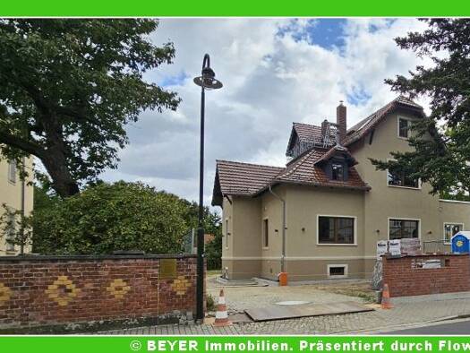Villa zur Miete 2.552 € 7 Zimmer 232 m² 550 m² Grundstück Langebrück Ortschaft Langebrück 01465