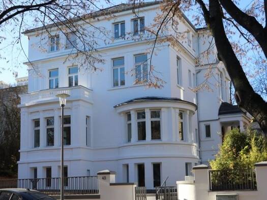Wohnung zur Miete 1.750 € 3 Zimmer 125 m² Dachgeschoss frei ab 01.09.2025 Biebricher Allee 43 Wiesbaden Wiesbaden 65187