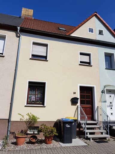 Reihenmittelhaus zum Kauf 139.500 € 4 Zimmer 85 m² 230 m² Grundstück frei ab sofort Leibnizstrasse 39 Borna Borna 04552