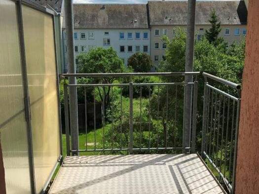 Wohnung zum Kauf 29.000 € 1 Zimmer 36,1 m² 2. Geschoss frei ab sofort Herbartstr. 7 Südvorstadt Plauen 08527