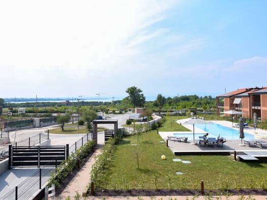 Haus zum Kauf - Erstbezug 870.000 € 6 Zimmer 190 m² 230 m² Grundstück frei ab sofort Via Forte Fenilazzo Castelnuovo del Garda