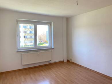 Wohnung zur Miete 343 € 4 Zimmer 68,1 m² 1. Geschoss Ottendorfer Str. 25 Hainichen Hainichen 09661