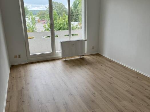 Studio zur Miete 370 € 4 Zimmer 70 m² 2. Geschoss Münchenbernsdorf Münchenbernsdorf 07589