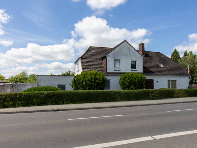 Mehrfamilienhaus zum Kauf 245.000 € 6 Zimmer 180 m² 1.454 m² Grundstück Warnitz Schwerin 19057