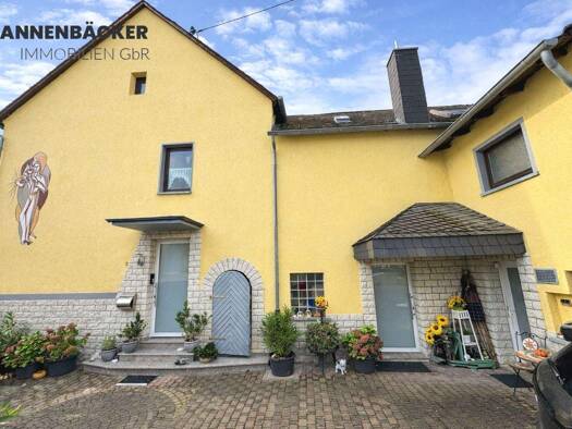 Mehrfamilienhaus zum Kauf 598.000 € 12 Zimmer 373 m² 533 m² Grundstück frei ab 01.06.2026 Herrenstraße 7 Kesselheim Koblenz 56070