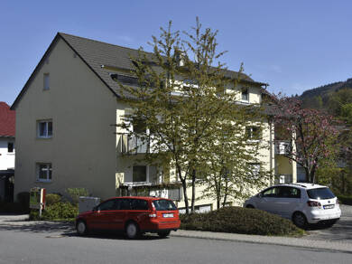 Wohnung zur Miete 500 € 3 Zimmer 71 m² 1. Geschoss frei ab sofort Kriemhildenstraße 54 Fürth Fürth 64658