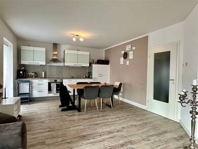Wohnung zum Kauf 258.000 € 3 Zimmer 80 m² 2. Geschoss Sandhorst Aurich 26607