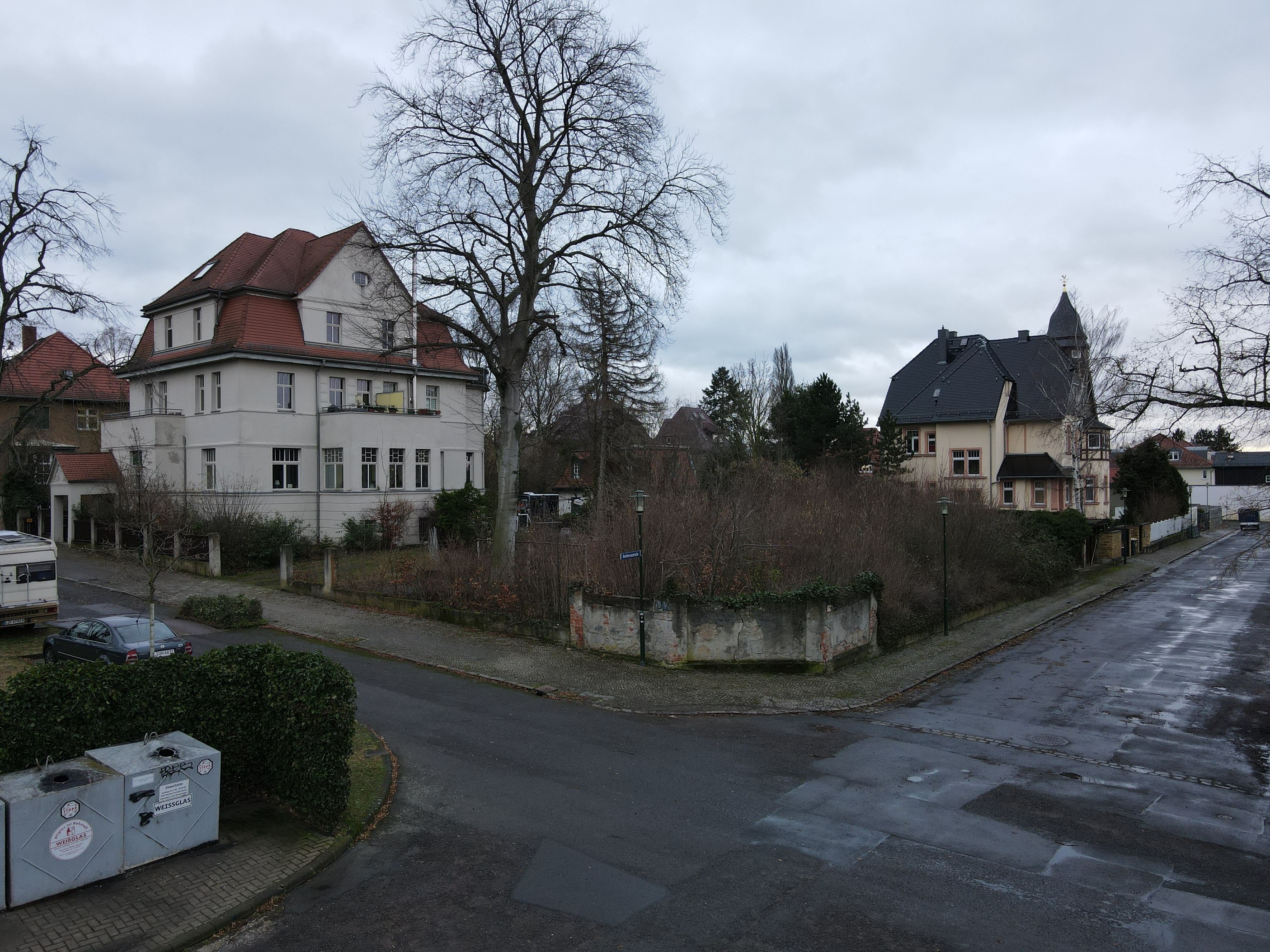 Mehrfamilienhaus zum Kauf provisionsfrei 4.999.000 € 30 Zimmer 700 m²<br/>Wohnfläche 1.075 m²<br/>Grundstück ab sofort<br/>Verfügbarkeit Markkleeberg Markkleeberg 04416