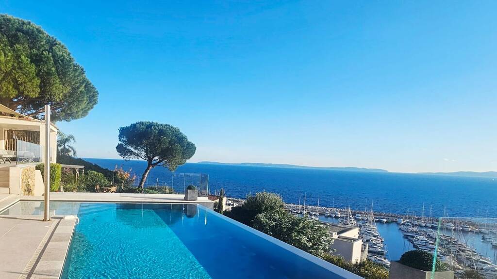 Einfamilienhaus zum Kauf 4.200.000 € 150 m² 1.100 m² Grundstück LE LAVANDOU 83980