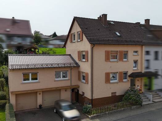 Doppelhaushälfte zum Kauf 220.000 € 6 Zimmer 127 m² 414 m² Grundstück Beerfelden Oberzent 64760