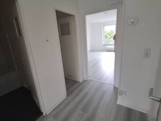 Wohnung zur Miete 620 € 2 Zimmer 59 m² 1. Geschoss Neptunhof 18 Auf der Horst Garbsen 30823