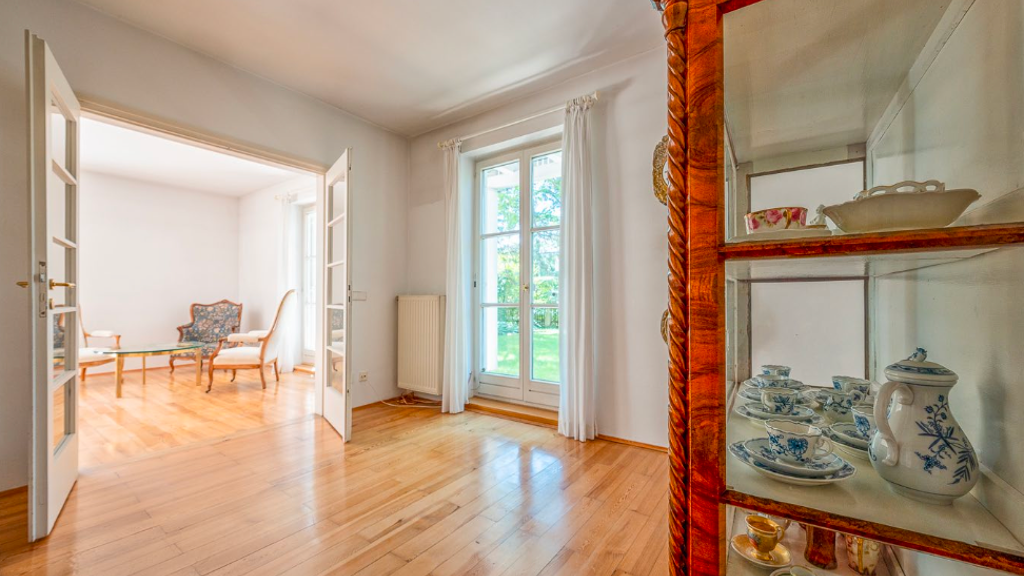 Villa zum Kauf 2.800.000 € 9 Zimmer 300 m² 1.100 m² Grundstück Lochham Gräfelfing 82166