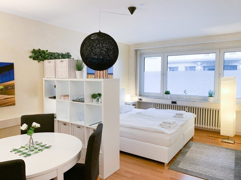 Wohnung zur Miete Wohnen auf Zeit 2.223 € 1 Zimmer 30 m²<br/>Wohnfläche ab sofort<br/>Verfügbarkeit Brabantstraße Adalbertsteinweg Aachen 52070