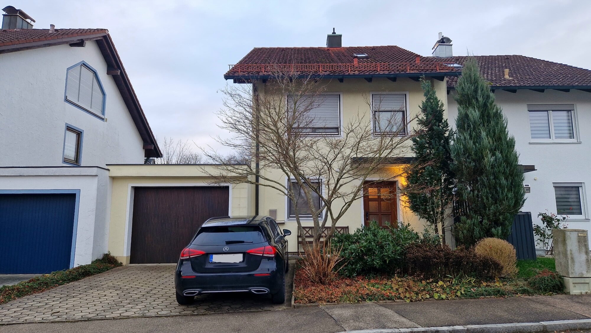 Doppelhaushälfte zum Kauf 549.500 € 7 Zimmer 142 m²<br/>Wohnfläche 326 m²<br/>Grundstück Schrobenhausen Schrobenhausen 86529