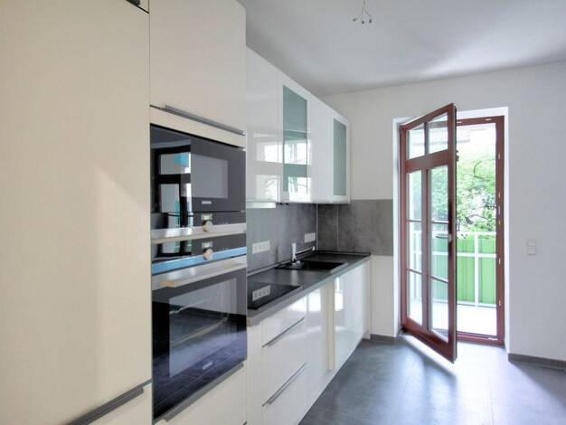 Wohnung zur Miete 890 € 2 Zimmer 73 m² 1. Geschoss frei ab 01.11.2026 Weißestraße 11 Stötteritz Südost 04299
