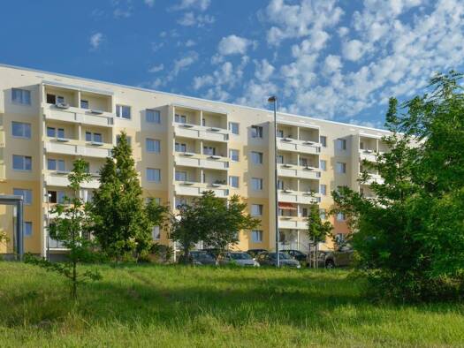 Wohnung zur Miete 400 € 2 Zimmer 57,2 m² 3. Geschoss Heidering 4 Heide Nord West 06120