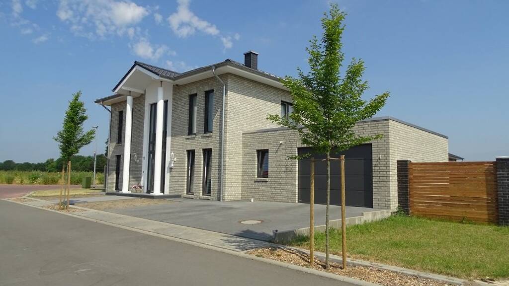 # # # TOP Lage! TOP Haus! TOP Preis! Ihr TRAUMHAUS in Essen-Oldb.! # # #