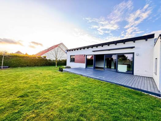 Bungalow zum Kauf provisionsfrei 399.000 € 4 Zimmer 136 m² 540 m² Grundstück Ostring 18 Sietzsch Landsberg OT Sietzsch 06188