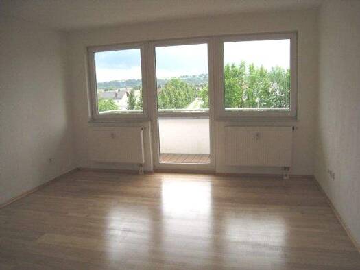Wohnung zur Miete 630 € 2 Zimmer 51,9 m² frei ab sofort Daimlerstr. 8 d Dingolfing 84130