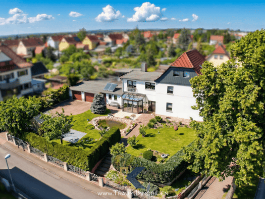 Doppelhaushälfte zum Kauf provisionsfrei 299.000 € 4 Zimmer 145 m² 793 m² Grundstück Mühlhausen Mühlhausen/Thüringen 99974